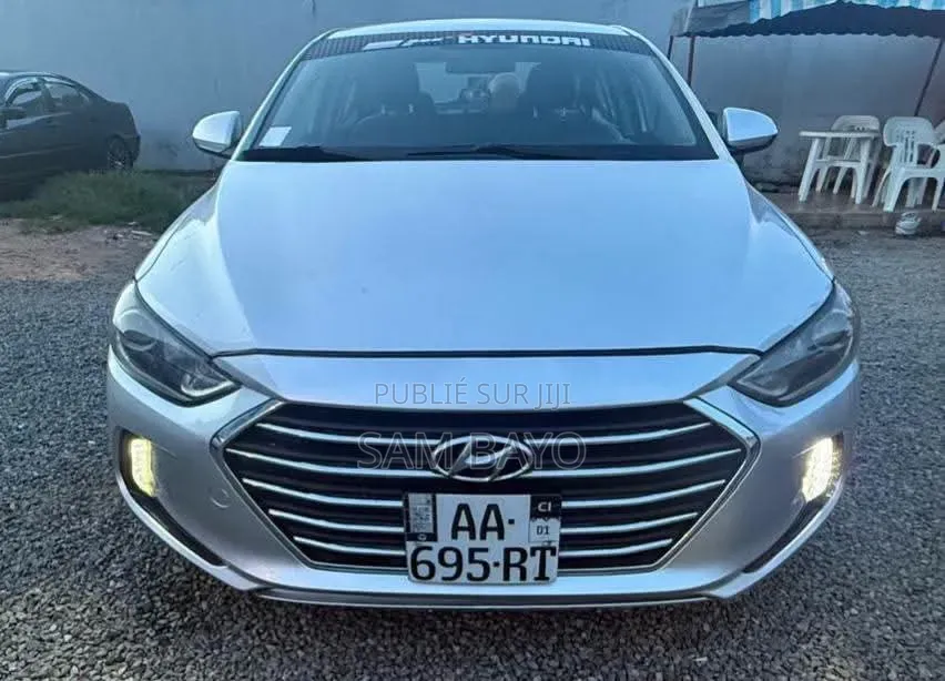 Hyundai Elantra 2017 Argenté