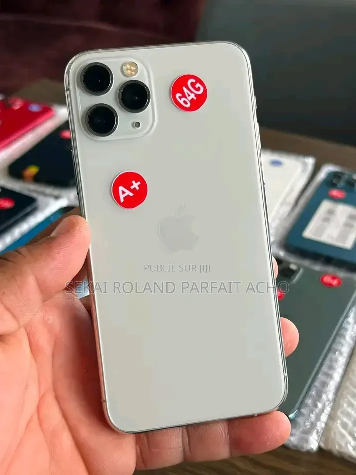 Nouveau Apple iPhone 14 Pro Max 256 GB Blanc