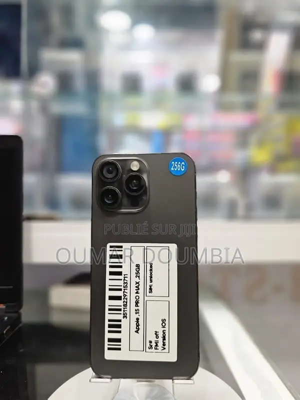 Nouveau Apple iPhone 15 Pro Max 256 GB Gris