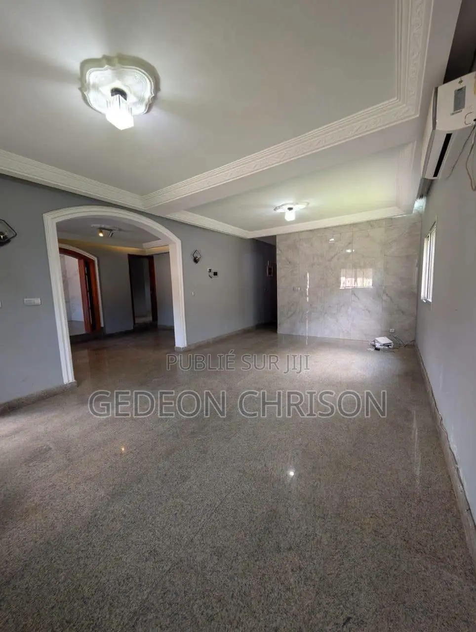 7chbre Villa dans Cocody à Louer