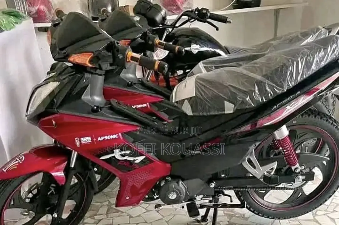 Nouveau KTM RC 125 2026 Rouge