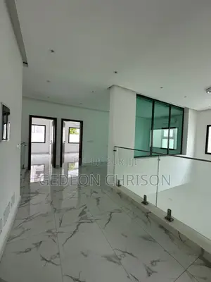 5chbre Villa dans Cocody à Louer