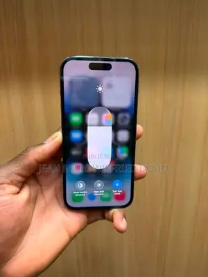 Nouveau Apple iPhone 14 Pro 128 GB Violet