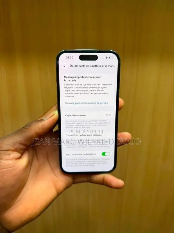 Nouveau Apple iPhone 14 Pro 128 GB Violet