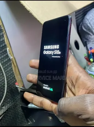 Nouveau Samsung Galaxy S10e 256 GB Gris