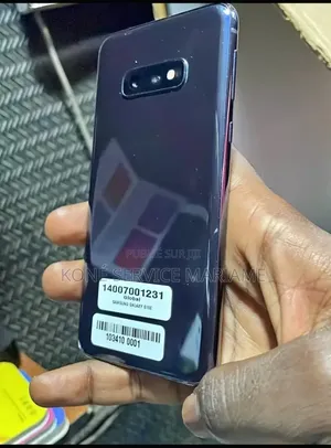 Nouveau Samsung Galaxy S10e 256 GB Gris