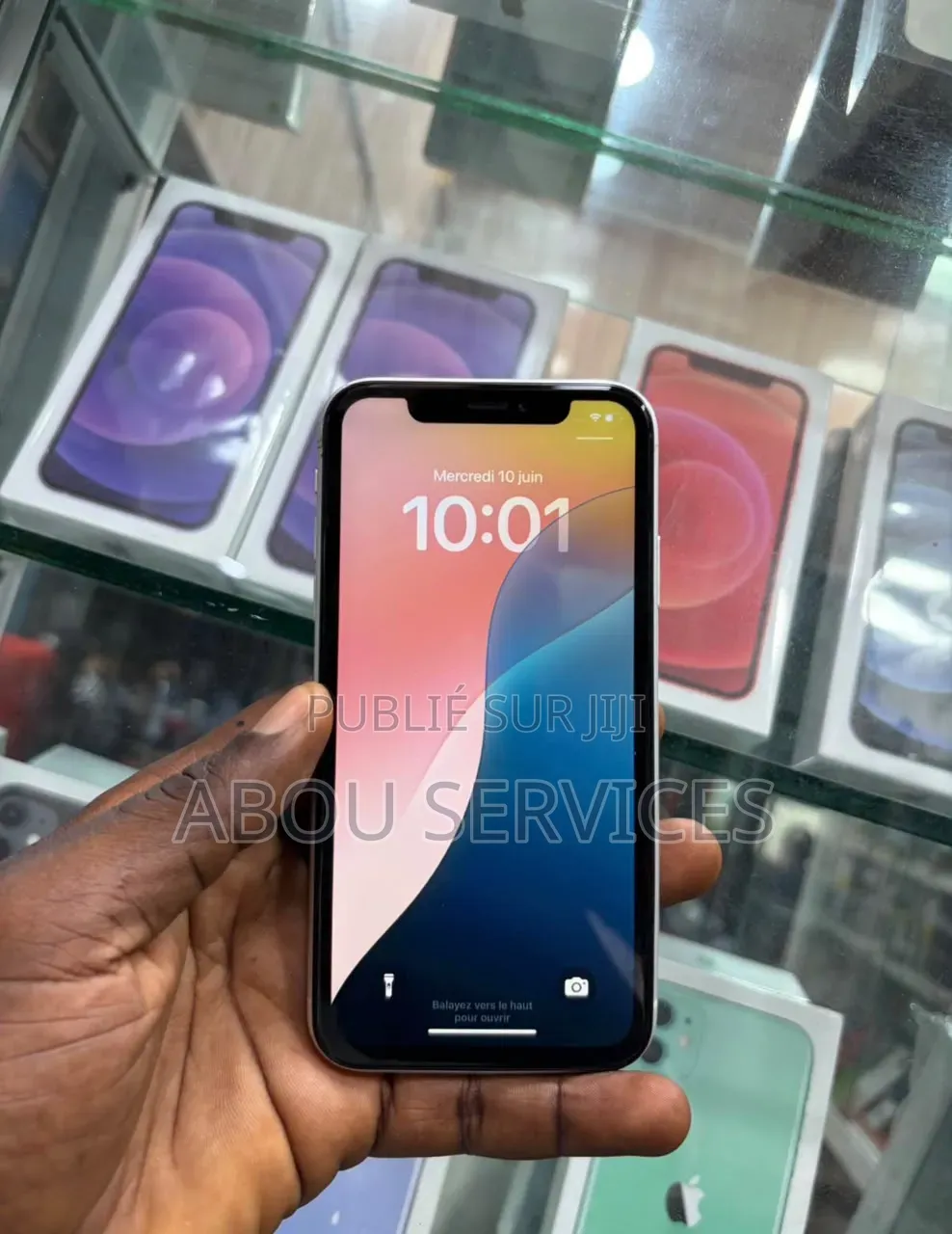 Nouveau Apple iPhone XR 64 GB Autre