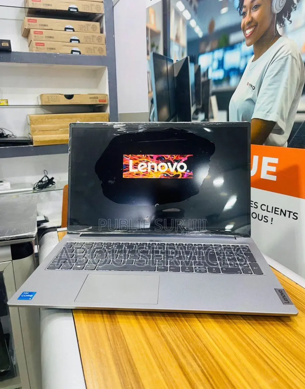 Nouveau Ordinateur de bureau HP 200 G4 256GB Intel Core i9 HDD 512GB