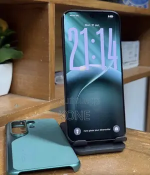 Nouveau Tecno Camon 50 Pro 256 GB Bleu
