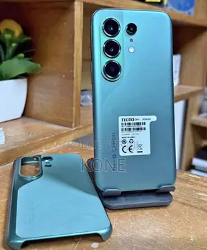Nouveau Tecno Camon 50 Pro 256 GB Bleu