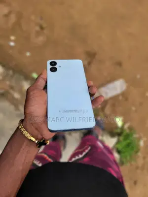 Nouveau Samsung Galaxy A06 64 GB Blanc