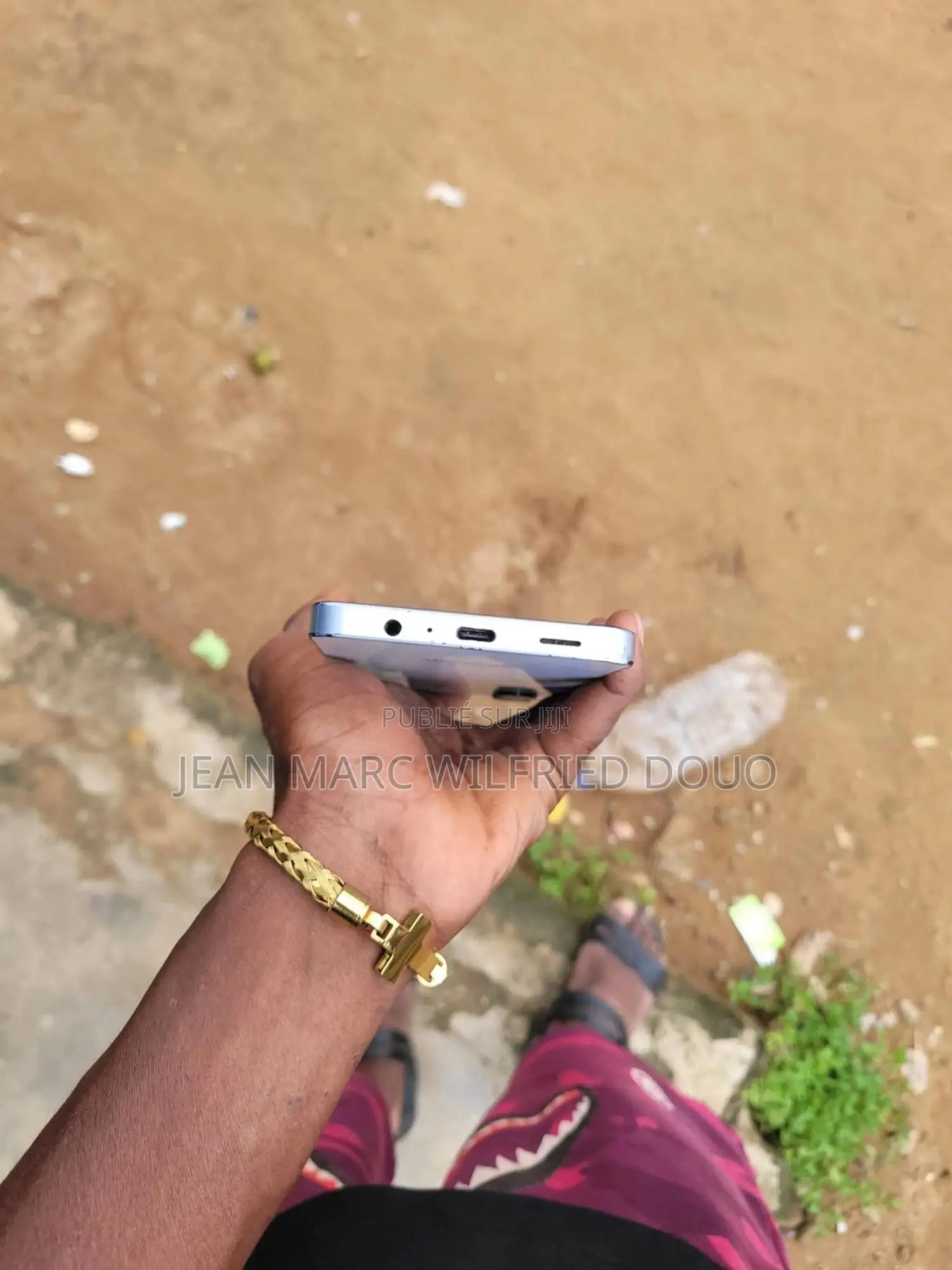 Nouveau Samsung Galaxy A06 64 GB Blanc