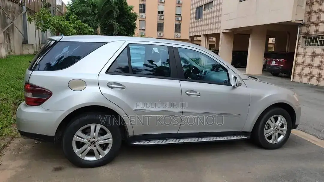 Mercedes-Benz M Class 2006 Gris