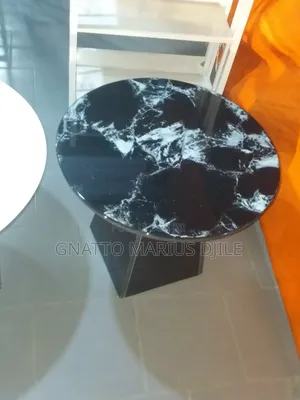 Table en Marbre Ronde Design Avec Pied Central