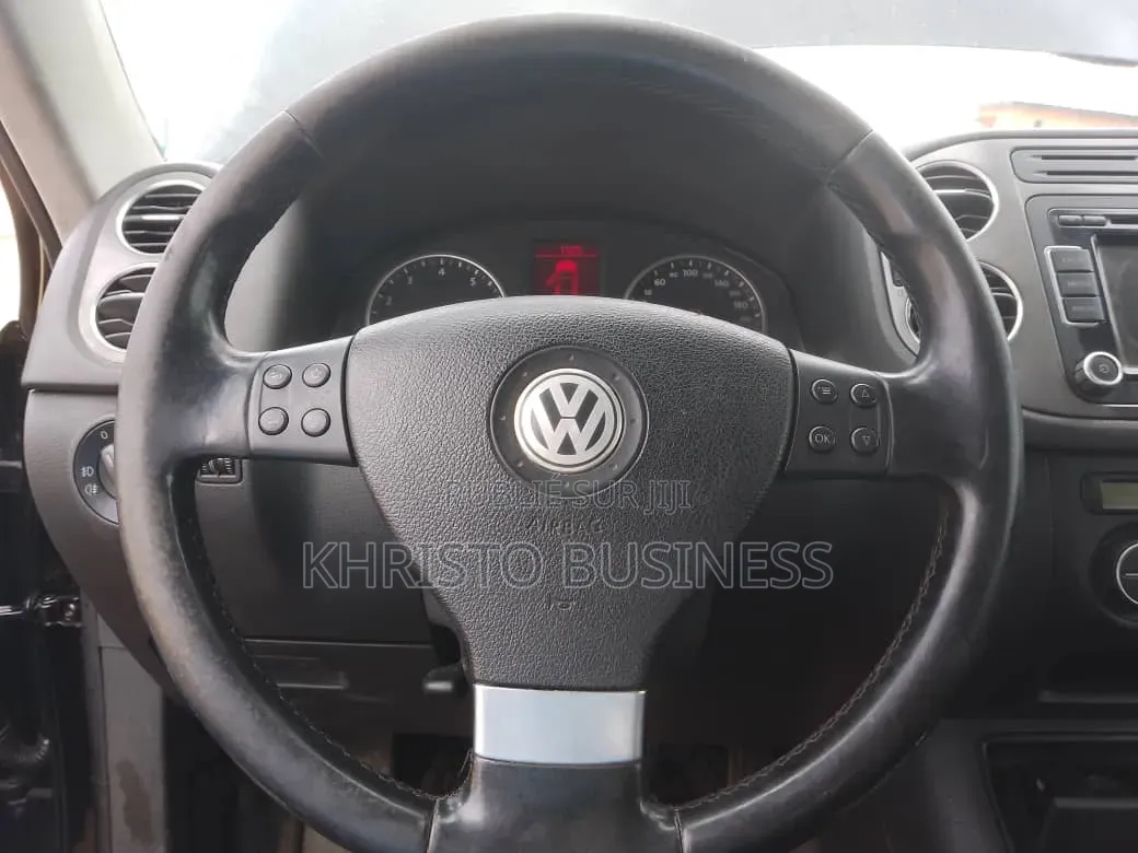 Volkswagen Tiguan 2009 Noir