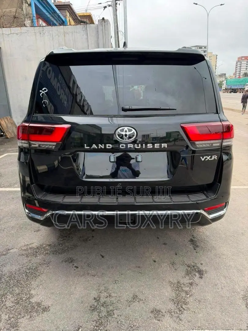 Nouveau Toyota Land Cruiser First Edition 2026 Noir
