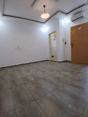4chbre Duplex dans Boga Hugues, Cocody à Vendre