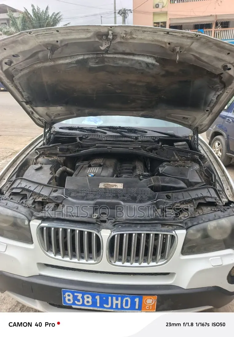 BMW X3 xDrive30i 2010 Blanc