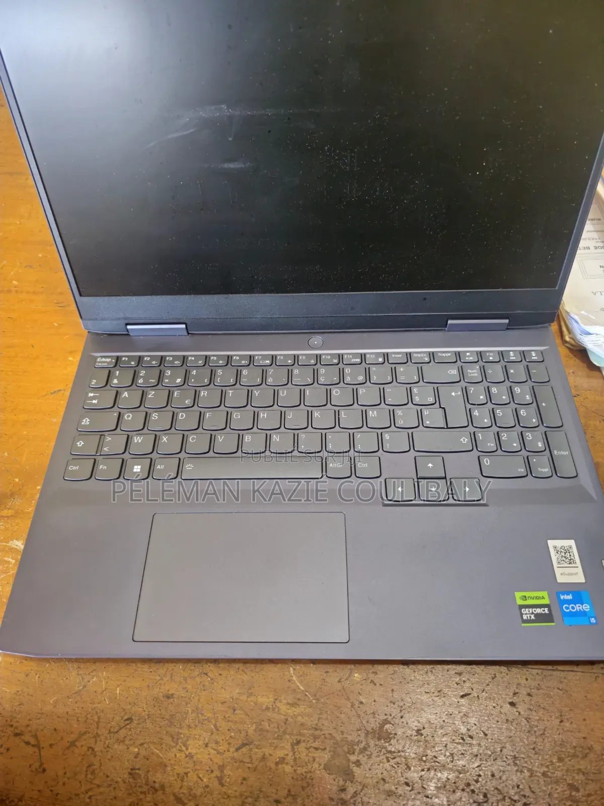 Ordinateur portable Lenovo LOQ 15IRH8 32GB Intel Core i5 SSD 1T
