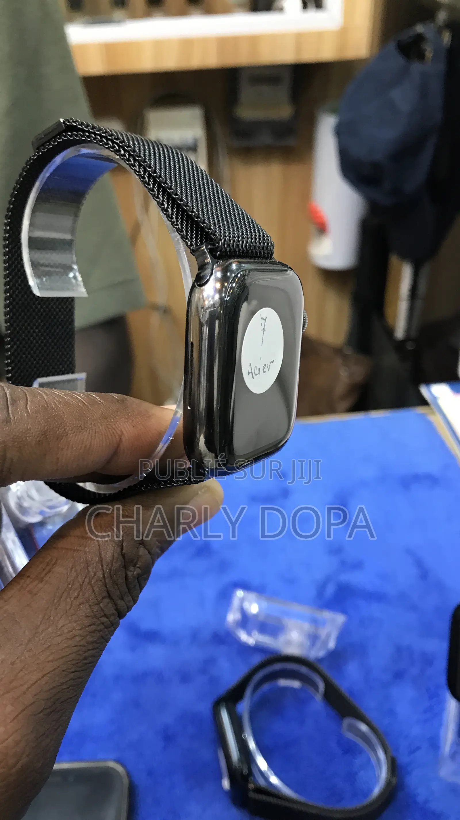Apple Watch Série 7 41mm Acier Inoxydable Quasi Neuf