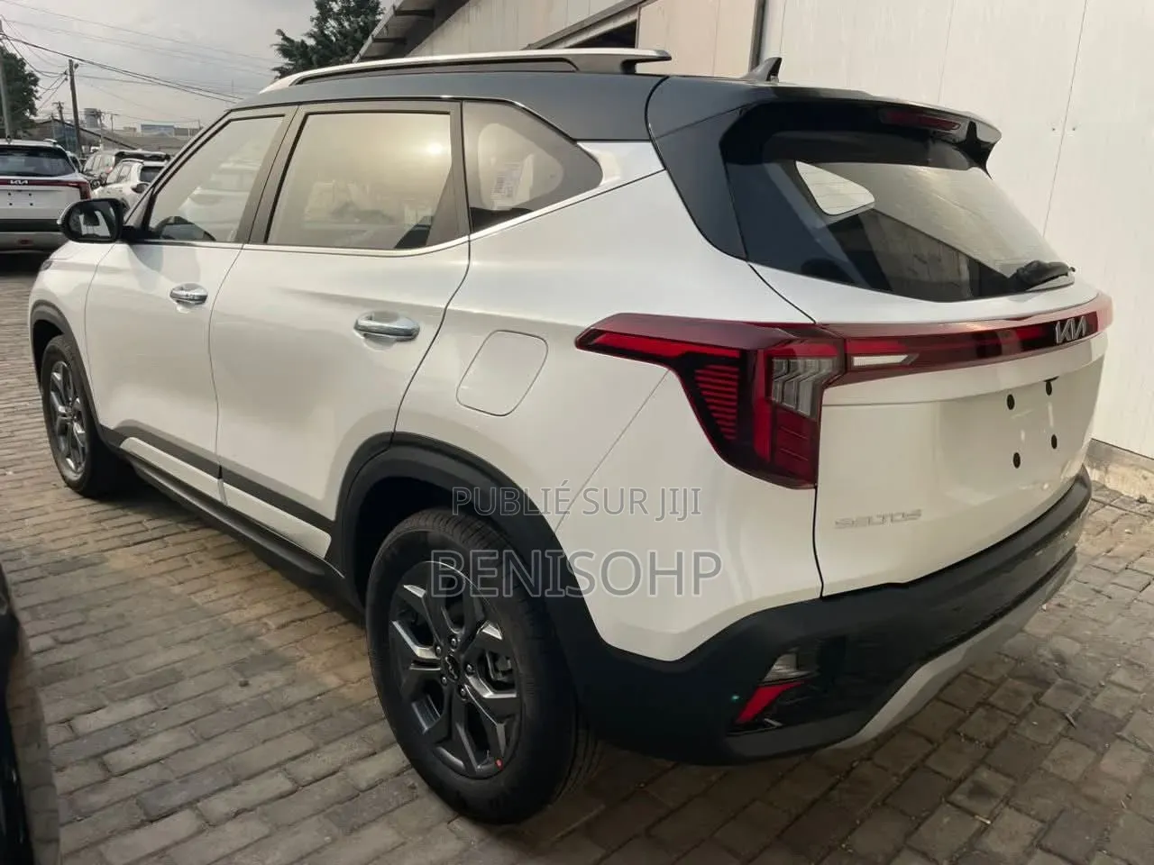 Nouveau Kia Seltos 2026 Blanc cassé