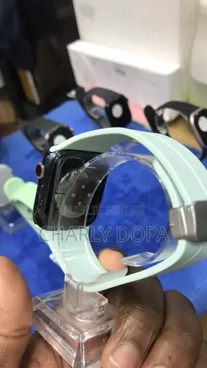 Apple Watch Série 8 Second Main 45mm