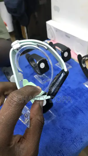 Apple Watch Série 8 Second Main 45mm