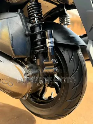 Nouveau Yamaha DT125 2025 Blanc