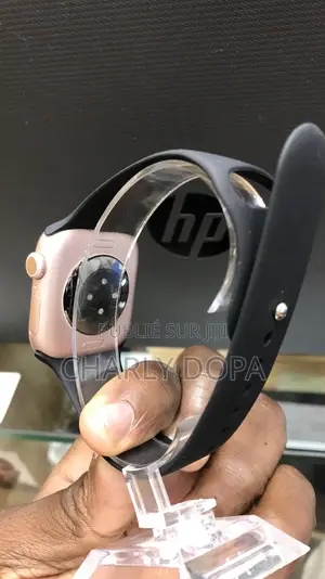 Apple Watch Série 10 42mm Quasi Neuf