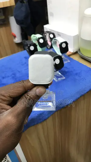 Apple Watch Série 11 42mm Quasi Neuve