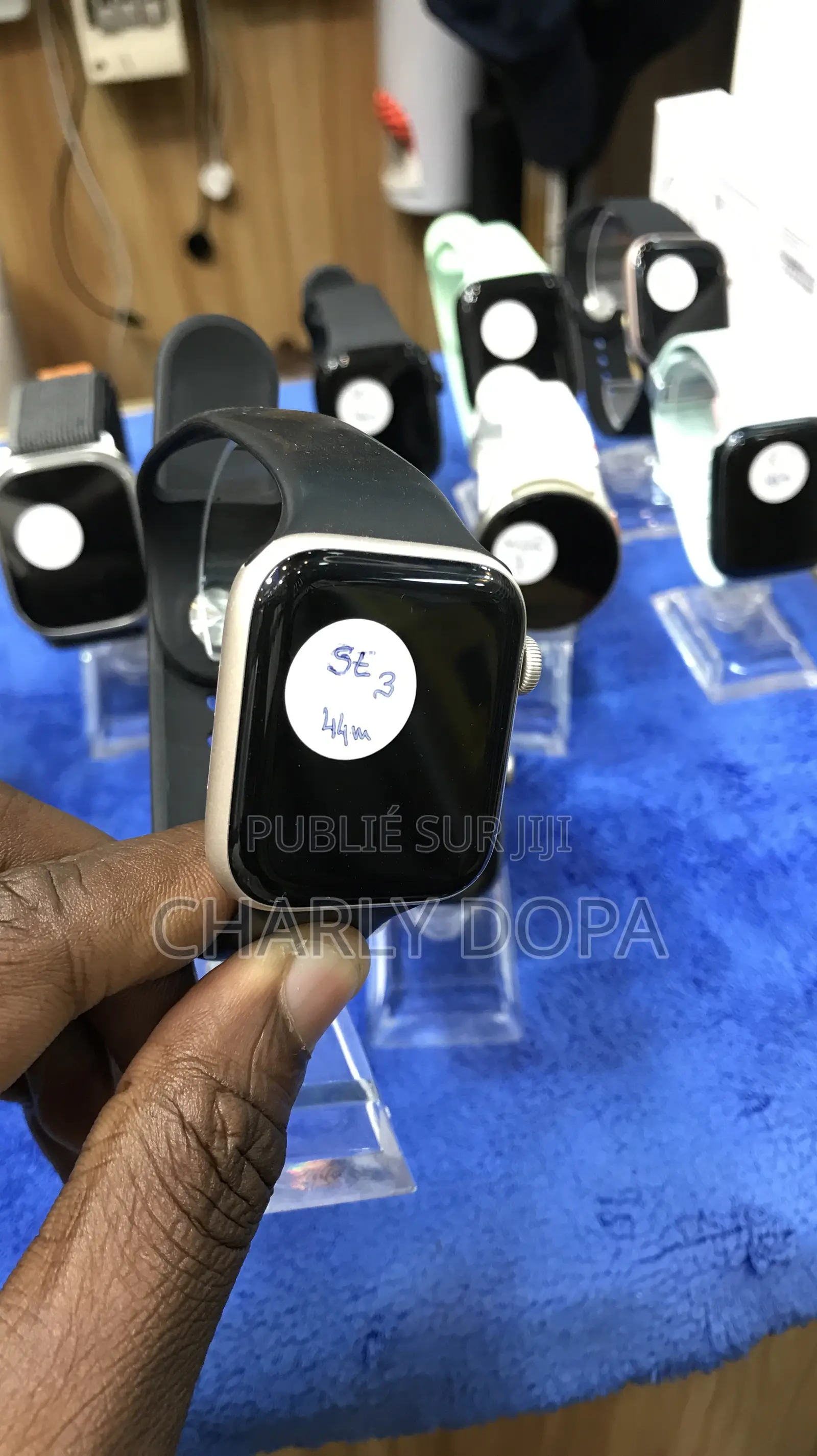 Apple Watch Série Se 3 Quasi Neuve 44mm