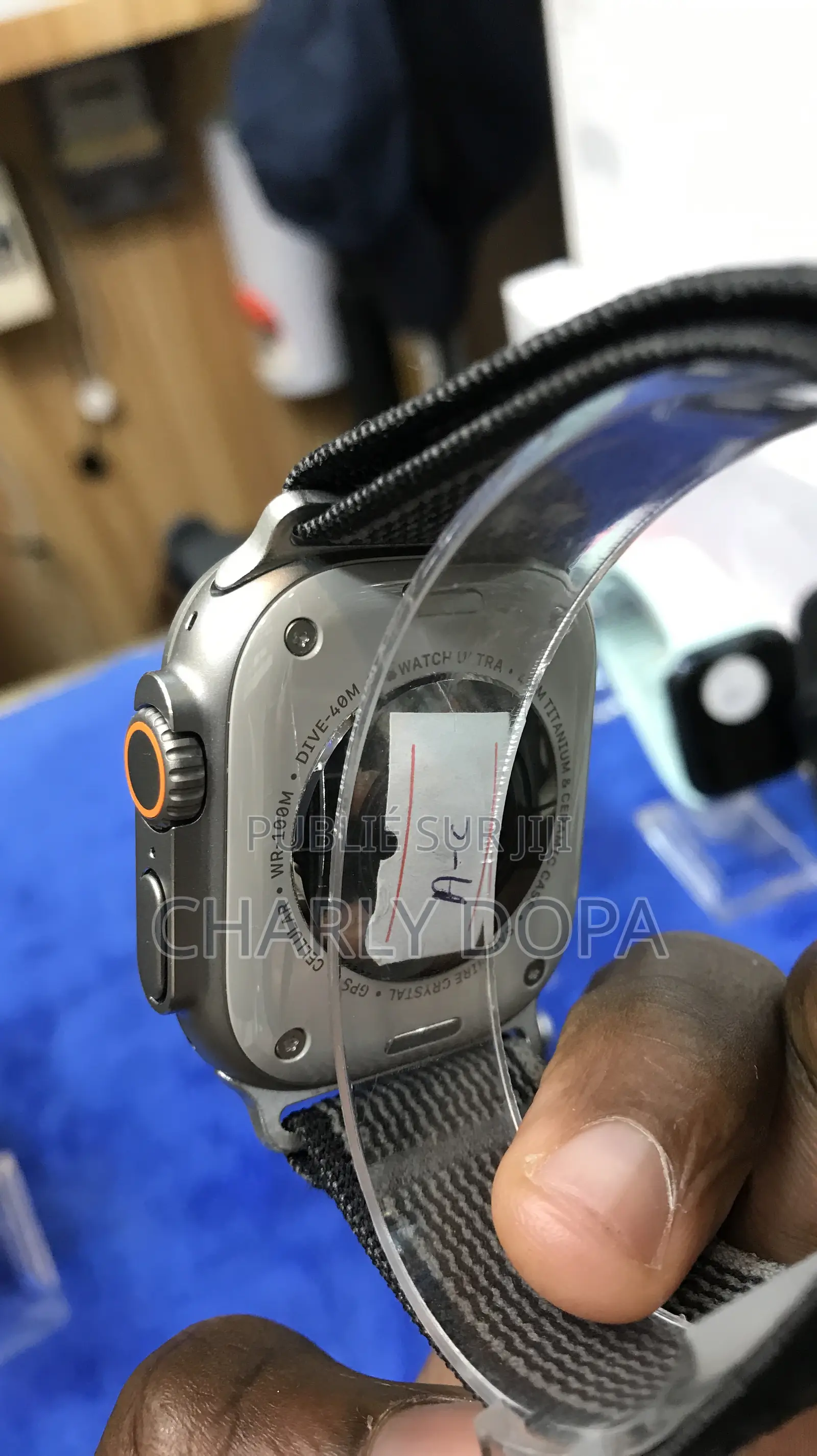 Apple Watch Ultra 3 Quasi Neuve Titane
