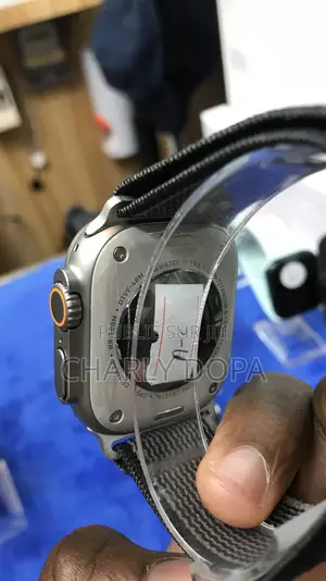Apple Watch Ultra 3 Quasi Neuve Titane
