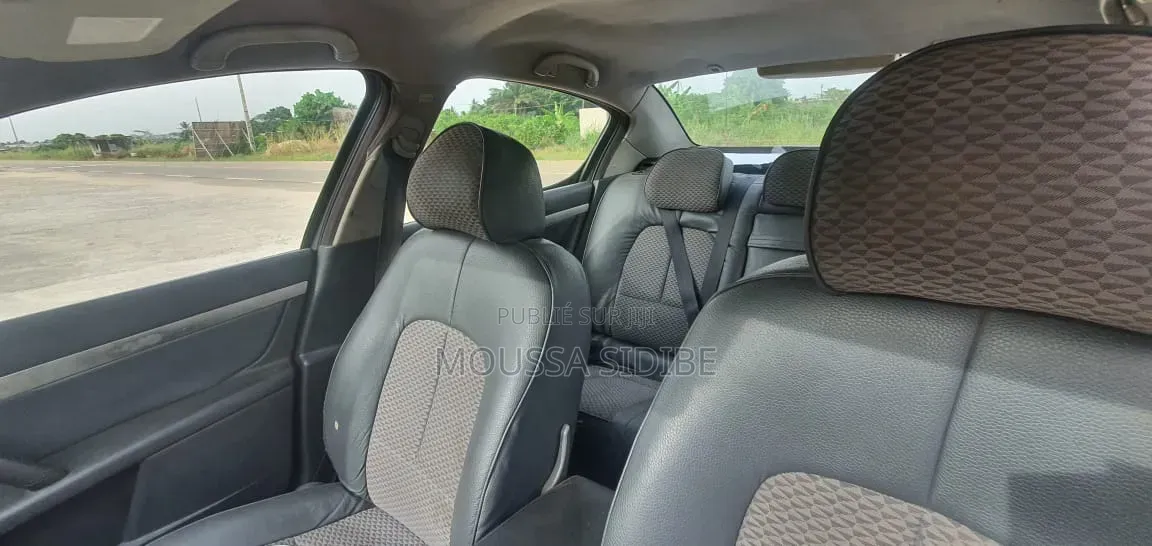 Peugeot 407 2004 Rouge