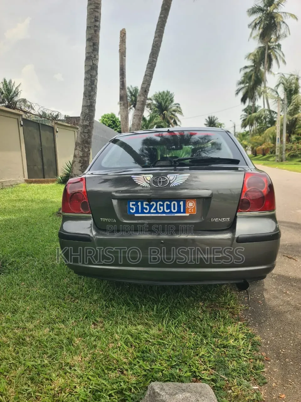 Toyota Avensis 2007 Doré