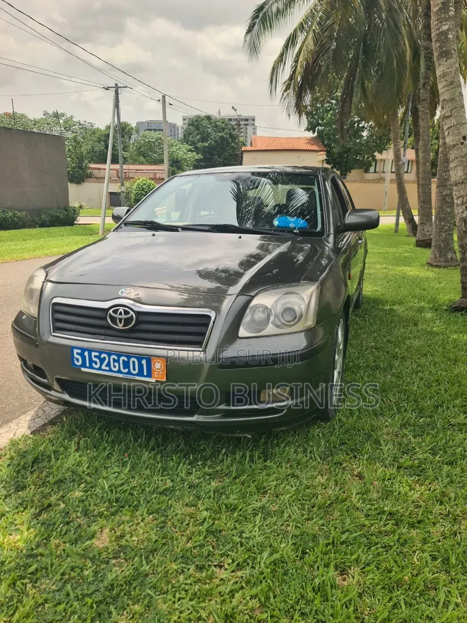 Toyota Avensis 2007 Doré