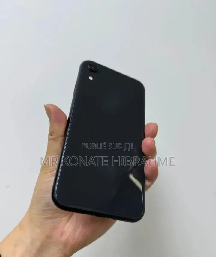 Nouveau Apple iPhone XR 64 GB Noir