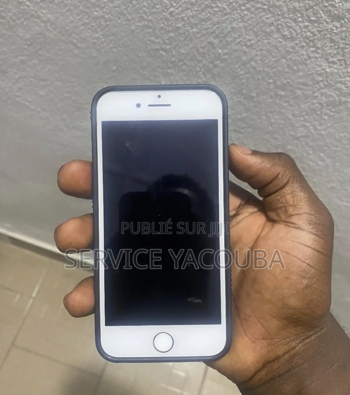 Nouveau Apple iPhone 7 32 GB Gris