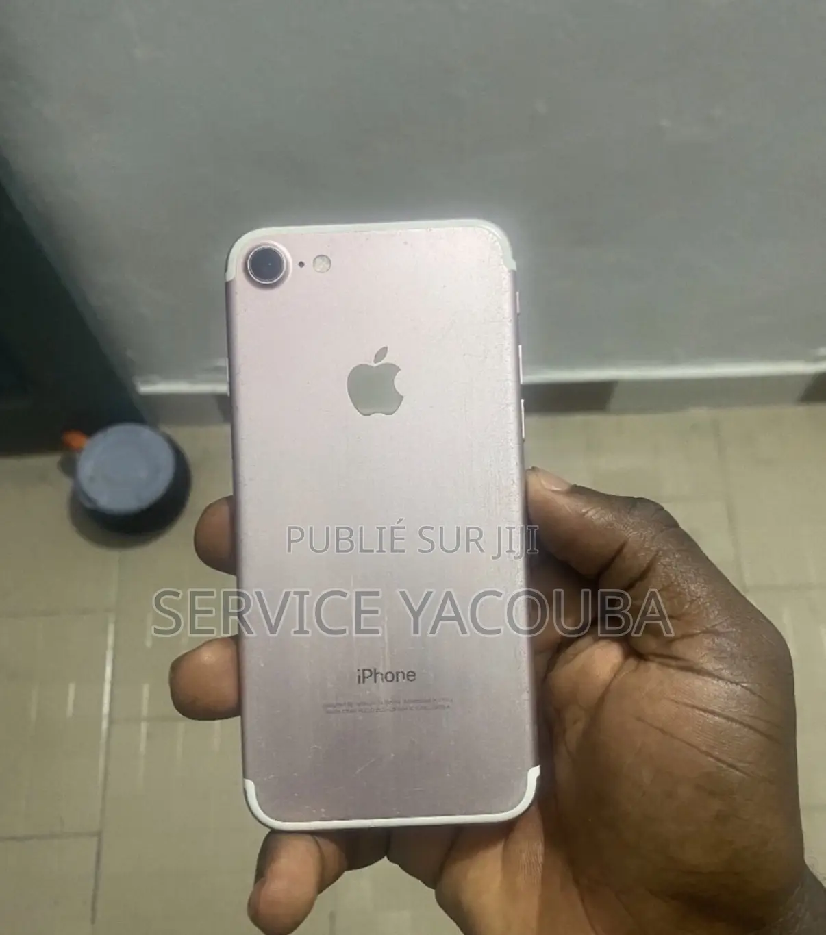 Nouveau Apple iPhone 7 32 GB Gris