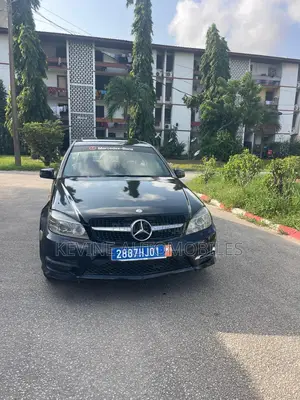 Mercedes-Benz C300 2009 Noir