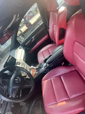 Mercedes-Benz C300 2009 Noir