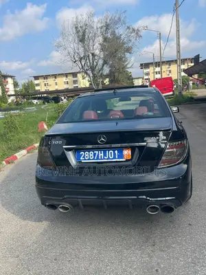 Mercedes-Benz C300 2009 Noir