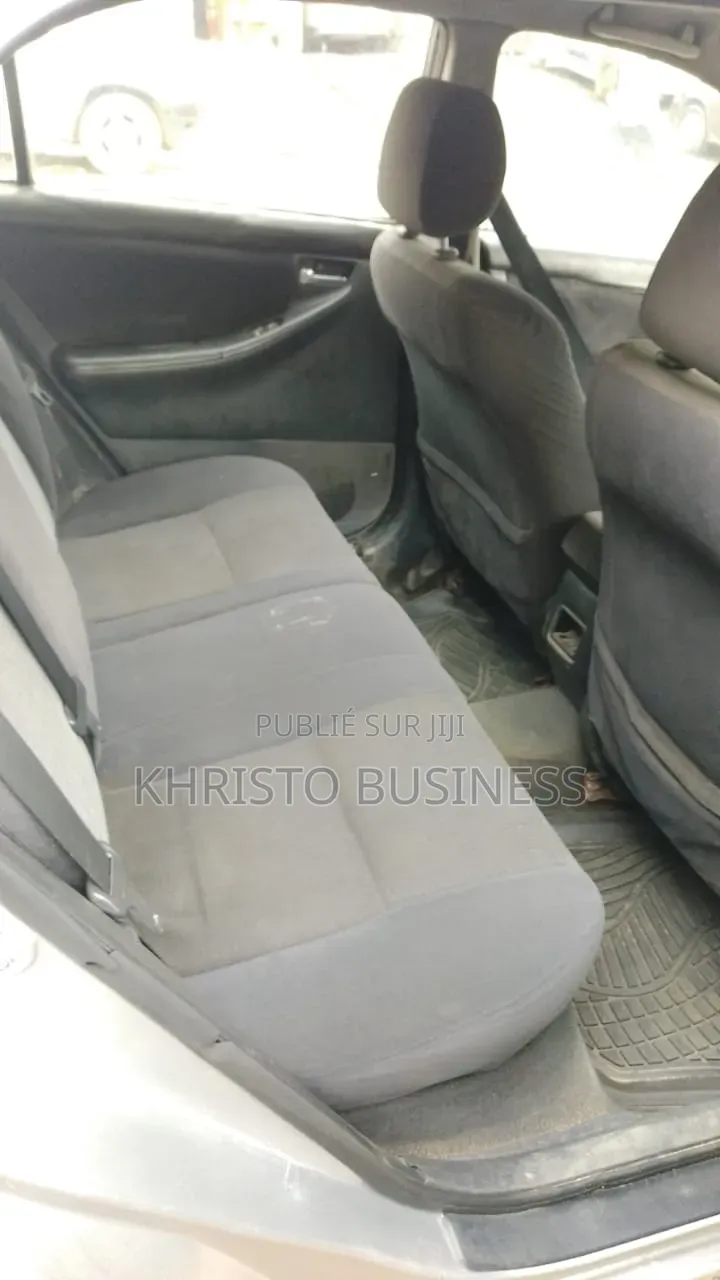 Toyota Corolla 2003 Gris