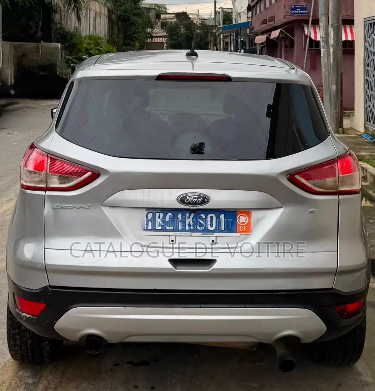 Ford Escape 2016 Gris