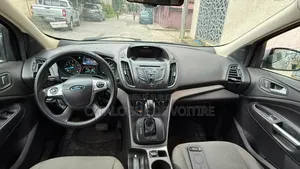 Ford Escape 2016 Gris
