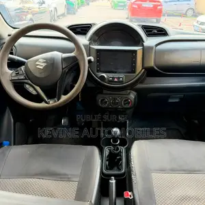 Suzuki S-Presso 2024 Gris