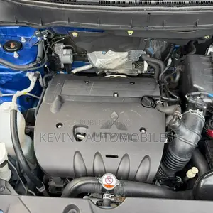 Mitsubishi Outlander 2022 Bleu