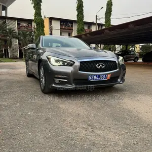 Infiniti Q50 2019 Autre