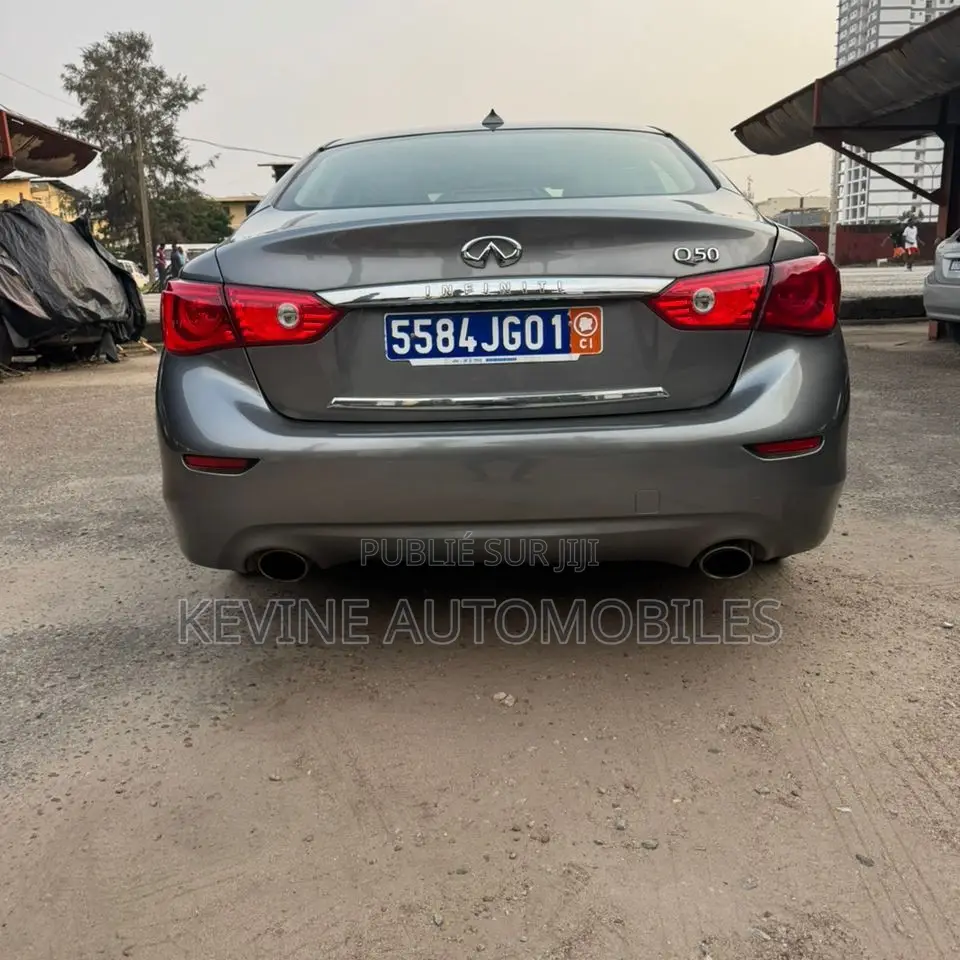 Infiniti Q50 2019 Autre