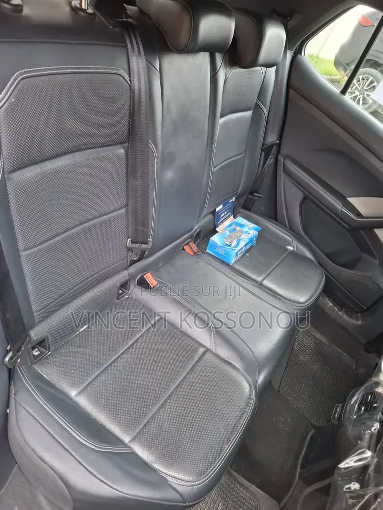 Nouveau Volkswagen T-Cross 2024 Noir